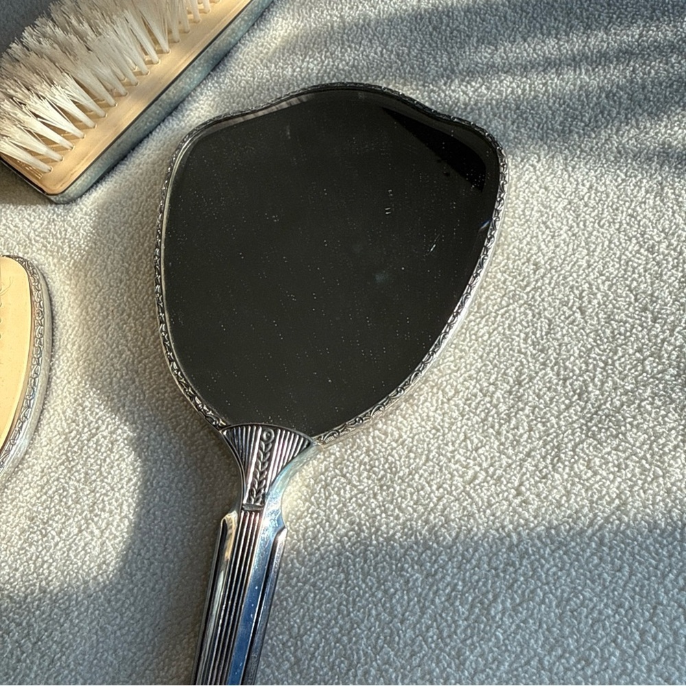 Vintage Silver-Tone Floral Hand Mirror & Brush Set - Picture 5 of 12